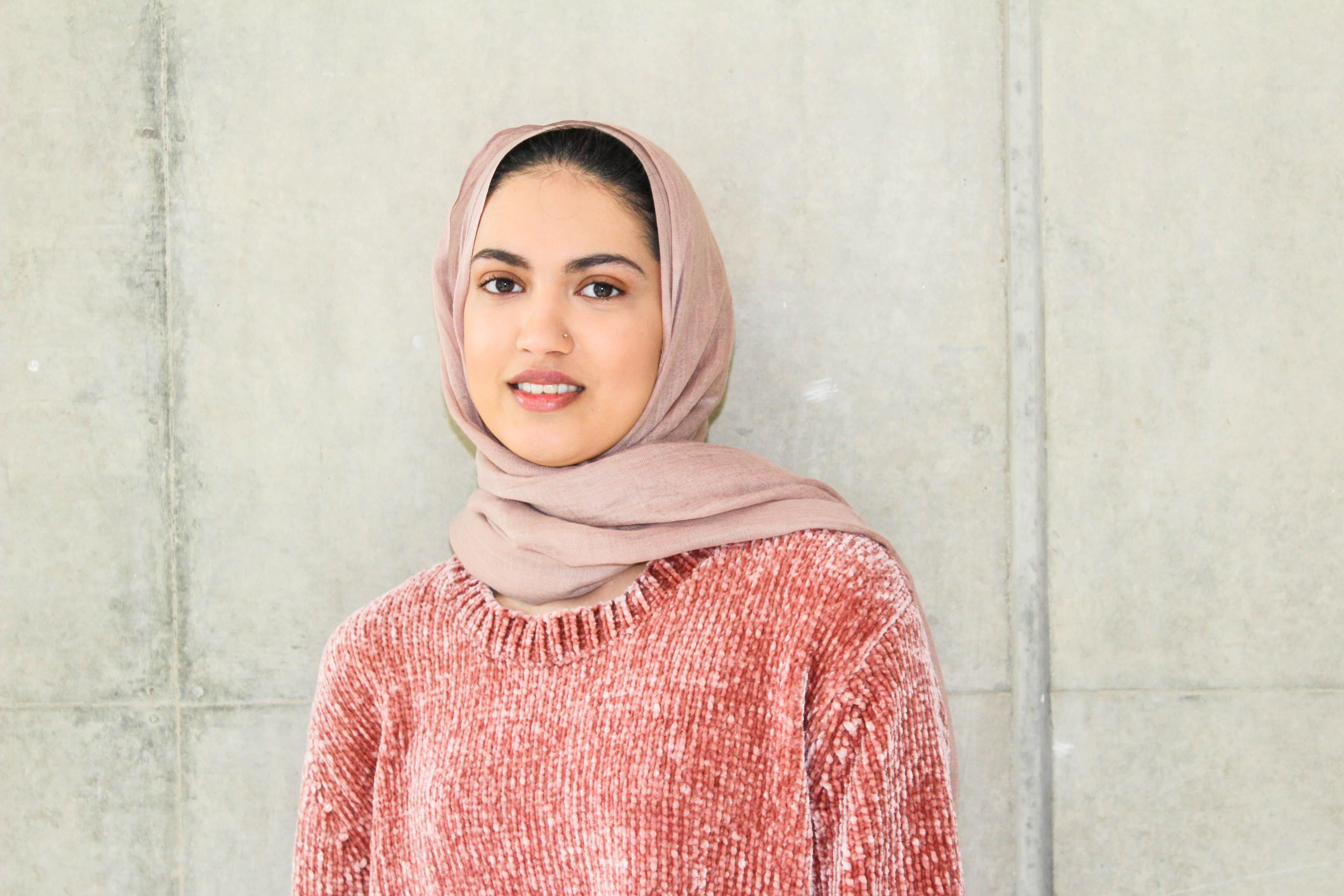 Image: Portrait photograph of Biomedical Science student Farah Saddique