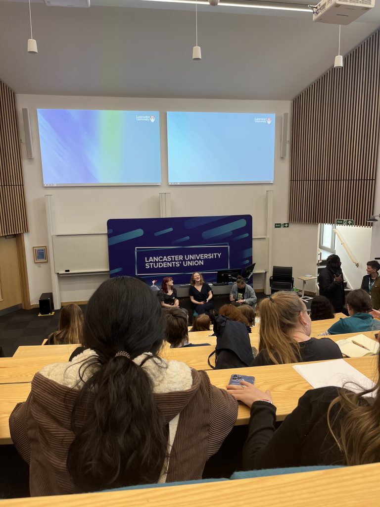 Panel discussion in a lecture theatre