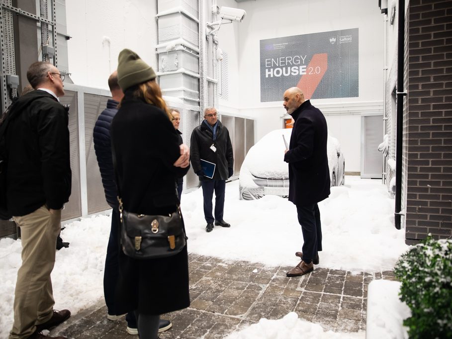 Tour of Energy House 2.0 in the snow