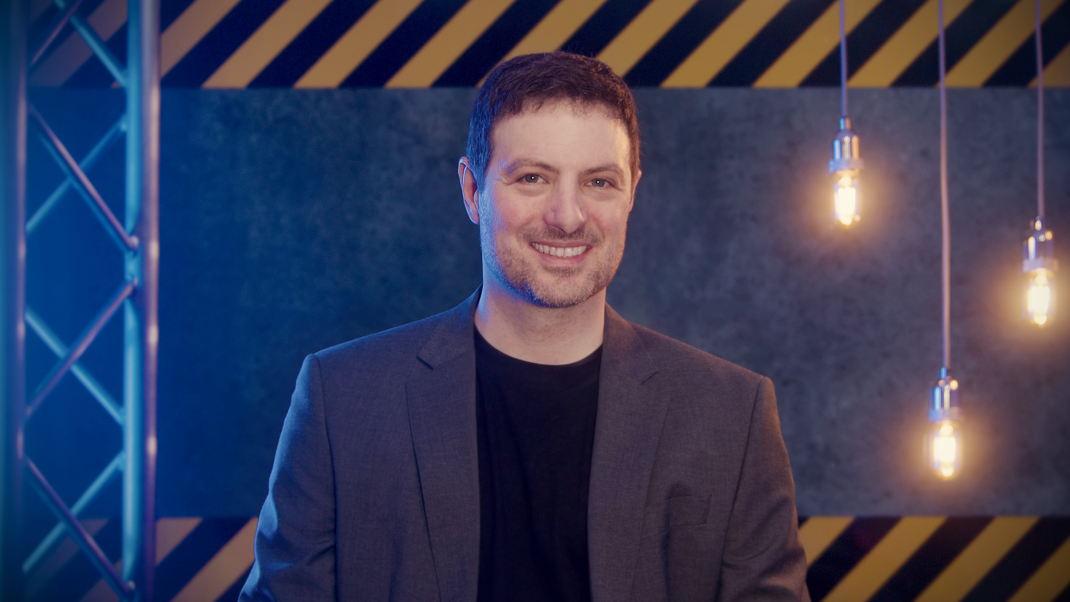 Roman Mendez head shot