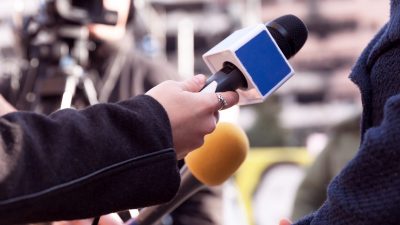 image: interviewing for journalism