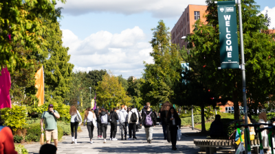 Students walking on Campus during Welcome Week