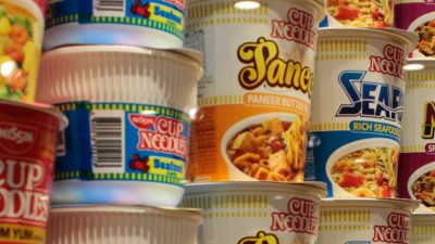 Image of pots of ramen noodles