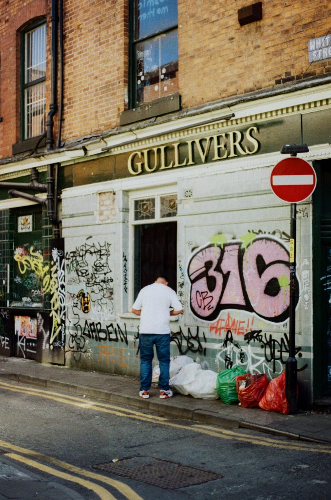Gullivers Back Street Graffiti in NQ